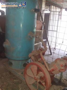 Compressor com tanque de press�o Atlas Copco