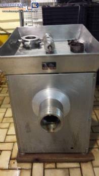 Moedor de carne Brasia�o