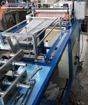 M�quina para fabricar toucas descart�veis TNT
