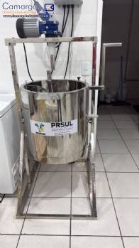Tacho cozinhador em inox com aquecimento � g�s e el�trico PRSUL 80 litros para doces latic�nios
