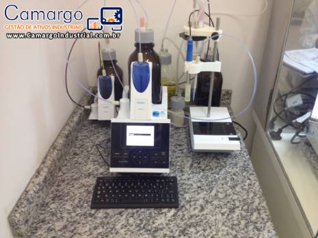 Conjunto de mquinas para laboratrio