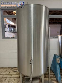 Tanque fermentador em inox auto refrigerado para cervejas 250 litros Fass Bier
